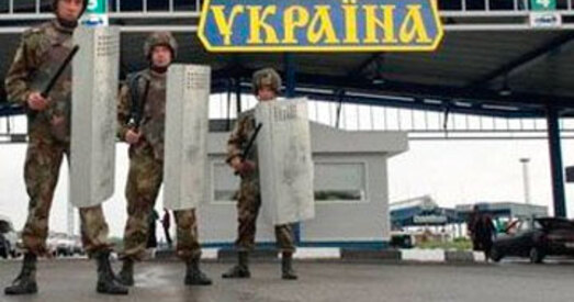 Ноччу ўкраінскія памежнікі адбілі некалькі нападаў баявікоў