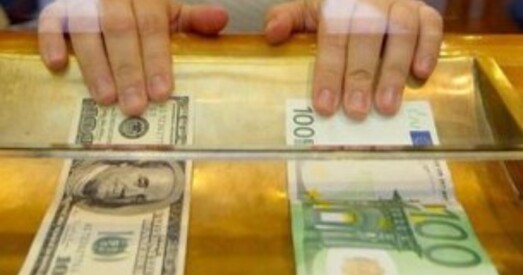 На таргах 30 верасня даляр і еўра працягнулі рост