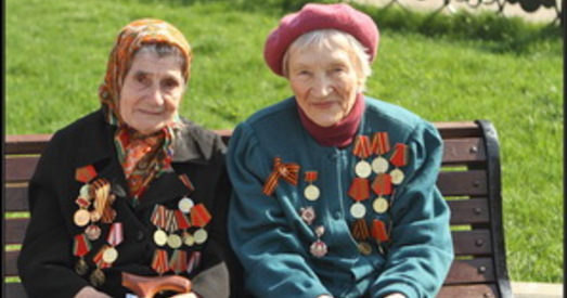 Мінскім ветэранам і інвалідам вярнулі дапамогу да пенсій і сацыяльнае таксі