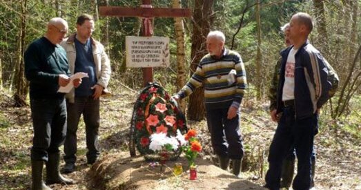 Віцебскія актывісты патрабуюць высветліць, хто знішчыў мемарыяльныя крыжы