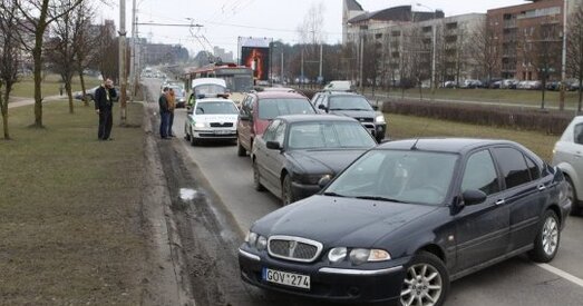 На вуліцах Вільні кіроўцы самі злавілі хулігана з Беларусі