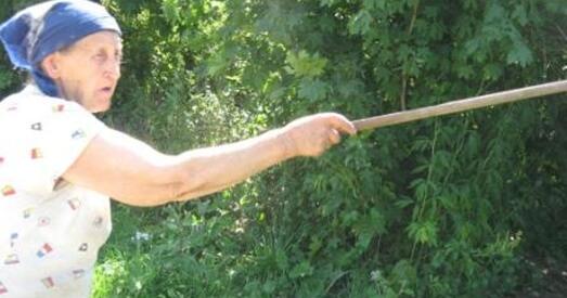 Дэпутаты раяць вяскоўцам звяртацца ў суд