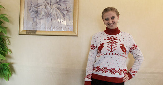 Швэдры з беларускімі арнаментамі вырабляе прадпрымальнік з Віцебска