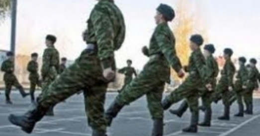 Шматдзетных бацькоў вызваляць ад службы ў войску