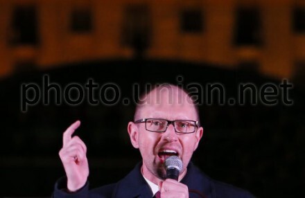 yaceniuk.jpg yaceniuk.jpg