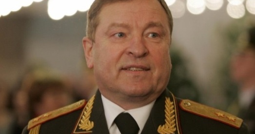 Лукашэнка прыбірае з атачэння небеларусаў