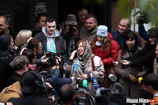 1008_hdz_aleksievich_minsk_01_r73z3_i5bwa.jpg 1008_hdz_aleksievich_minsk_01_r73z3_i5bwa.jpg