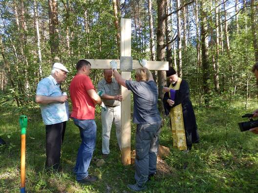 2/3 13480240_899492003513551_416043590_n.jpg