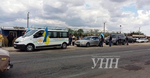 Украіна. Татары адзначаюць гадавіну блакады Крыма на мяжы з паўвоставам