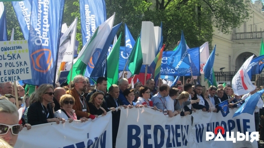 7/16 2016_05_08_zavalnia_marsz_kod_fota_7.jpg