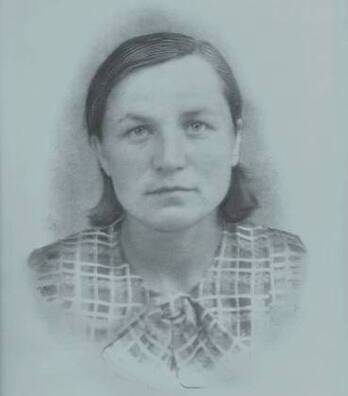 2_mama_nadzja_z_ul_ck_h.jpg 2_mama_nadzja_z_ul_ck_h.jpg