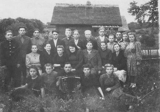 3_zjabka_skaja_shkola_7_i_klas_1950_g_.jpg 3_zjabka_skaja_shkola_7_i_klas_1950_g_.jpg