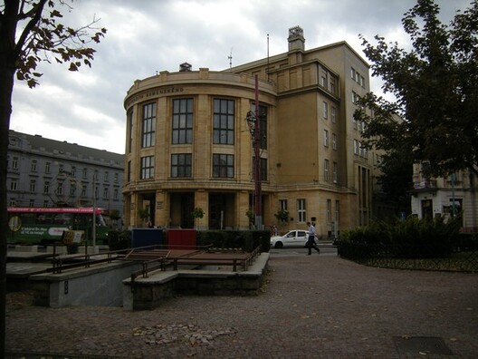 4_6_universitet.jpg 4_6_universitet.jpg