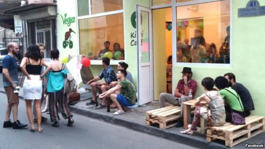 41073875_e798_4e48_ac72_9858ce8eb113_w640_r1_s_cx0_cy9_cw0.jpg 41073875_e798_4e48_ac72_9858ce8eb113_w640_r1_s_cx0_cy9_cw0.jpg