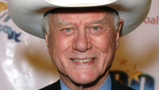 912027634.jpg 912027634.jpg