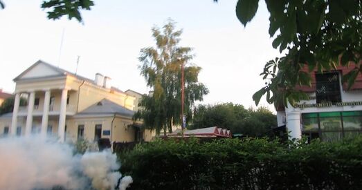 Брэст. Дымавая шашка як пратэст анархістаў (відэа)