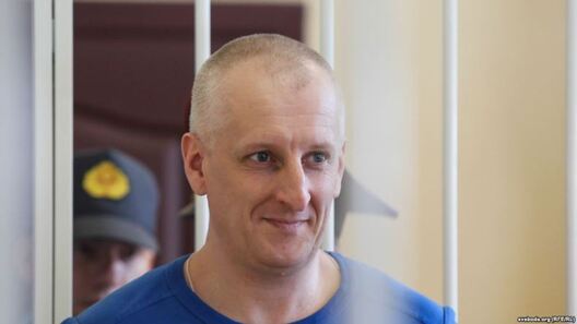 Андрэй Бандарэнка на судзе, 2014 год Андрэй Бандарэнка на судзе, 2014 год