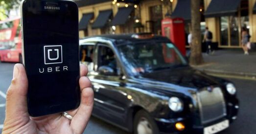 У Англіі і Уэльсе кіроўцаў Uber прызналі наёмнымі работнікамі