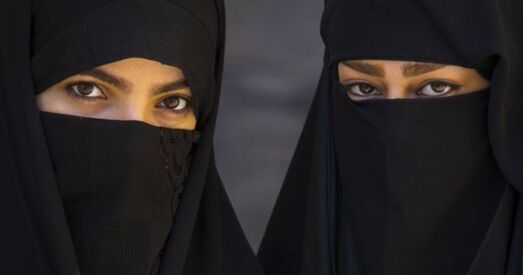 Кіруючая кааліцыя Аўстрыі вырашыла забараніць нікаб і паранджу