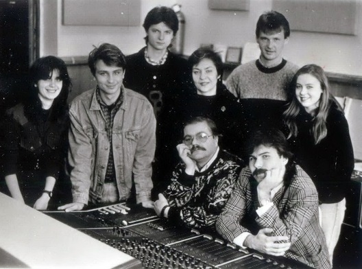 belaruskaya_maladzyozhnaya_aksana_vechar_zmitser_lukashuk_genadz_kesner_zhanna_litvina_vital_syamashka_iryina_kurapatkina_syadzyats_zmitser_novikau_i_uladzimir_sakulski_.jpg belaruskaya_maladzyozhnaya_aksana_vechar_zmitser_lukashuk_genadz_kesner_zhanna_litvina_vital_syamashka_iryina_kurapatkina_syadzyats_zmitser_novikau_i_uladzimir_sakulski_.jpg