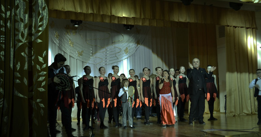 Італьянскія «Бубначы з Атранта» танчылі «Піцыку» разам з беларускімі дзецьмі