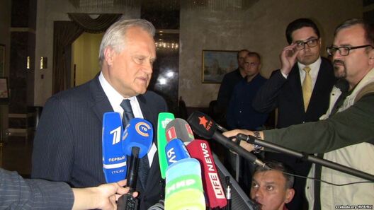 Амбасадар Марцін Сайдзік падчас аднаго з мінулых паседжанняў Трохбаковай кантактнай групы ў Мінску Амбасадар Марцін Сайдзік падчас аднаго з мінулых паседжанняў Трохбаковай кантактнай групы ў Мінску