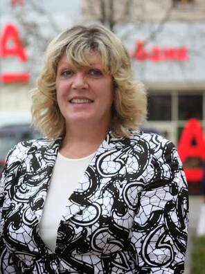 elina_zverava.jpg elina_zverava.jpg