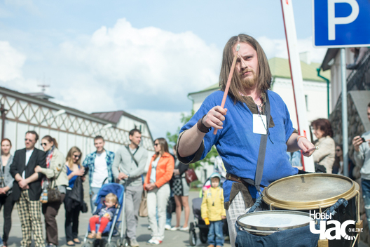 17/34 festyval_vulicznaj_muzyki___pavel_aksinovicz___18__logo.jpg