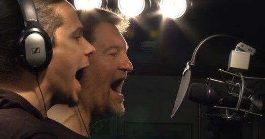 У вянок памяці: «Никогда мы не будем братьями» пераствораны Вітаўтам Мартыненкам