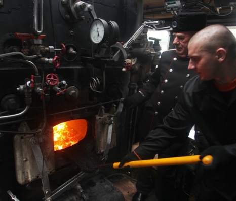 ge33.jpg ge33.jpg