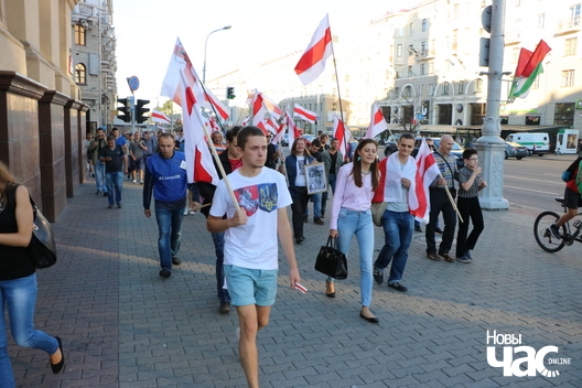 28/41 img_2143_logo.jpg