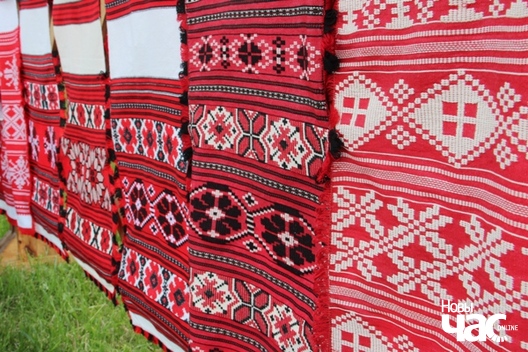 17/25 img_2549_logo.jpg