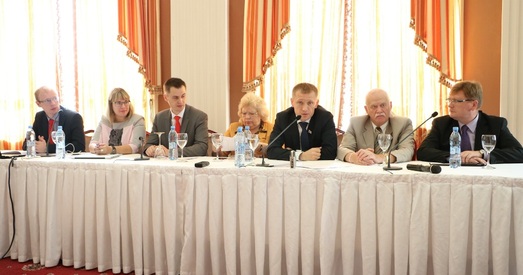 «Права выбару»: выбары былі як ніколі брудныя