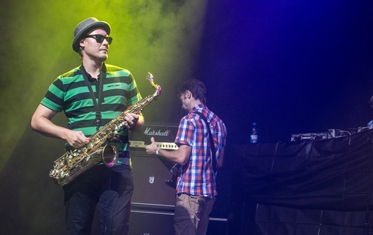 img_8697_logo.jpg img_8697_logo.jpg