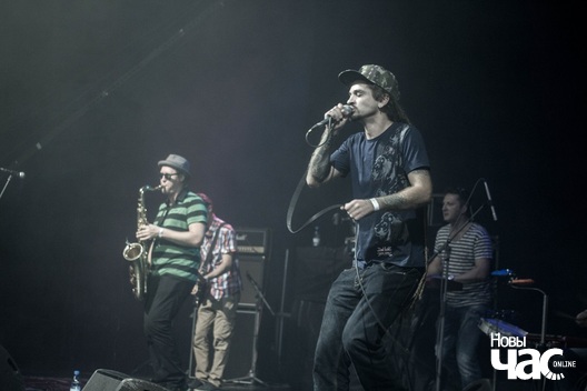 img_8752_logo.jpg img_8752_logo.jpg