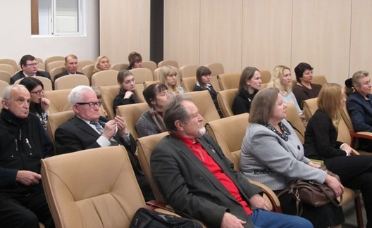 maks_m_gareck_kn_zhka_3.jpg maks_m_gareck_kn_zhka_3.jpg