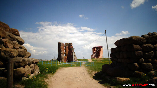 navahrudak1305_01.jpg navahrudak1305_01.jpg
