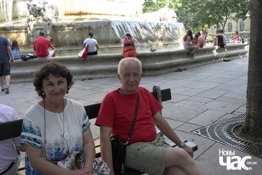 parents_in_paris_logo.jpg parents_in_paris_logo.jpg