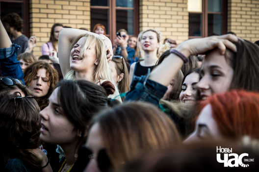 6/19 peszehodka__1_of_1__12_logo.jpg