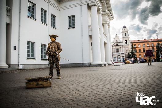 2/5 peszehodkaden__10_of_10__logo.jpg