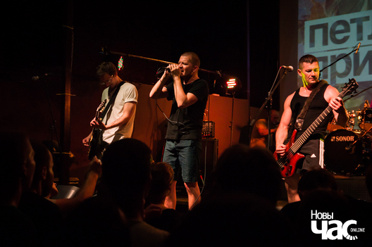 18/46 petlja_odin__1_of_1__19_logo.jpg