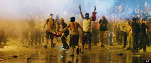 r_occupygezi_erdogan_large570.jpg r_occupygezi_erdogan_large570.jpg