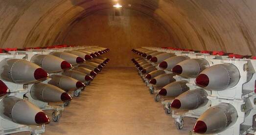 Патрабуюць толькі раззбраення…