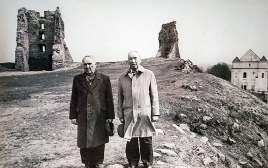 sustrecha_z_bajavim_tavarisham_sprava_jazep_sazhich_logo.jpg sustrecha_z_bajavim_tavarisham_sprava_jazep_sazhich_logo.jpg